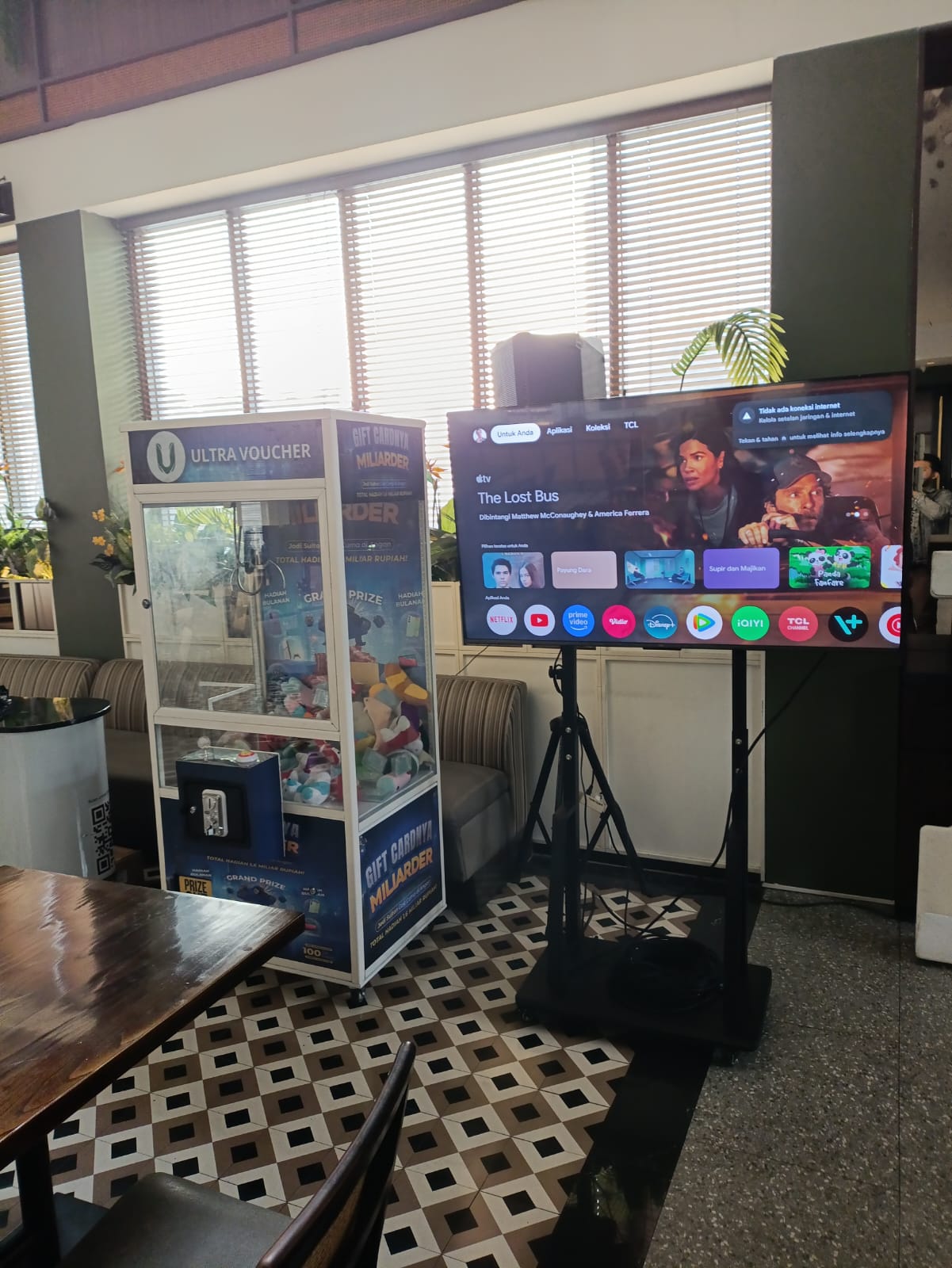 TV display untuk acara Ultracorp di Penang Bistro